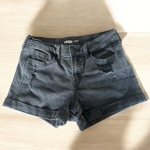 Old Navy Boyfriend Mid Rise Distressed Jean Shorts - Womens Size 4 - Black